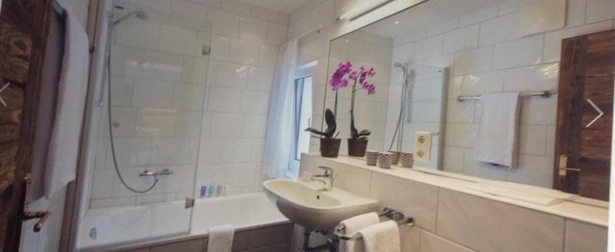 Apartment Maroi *